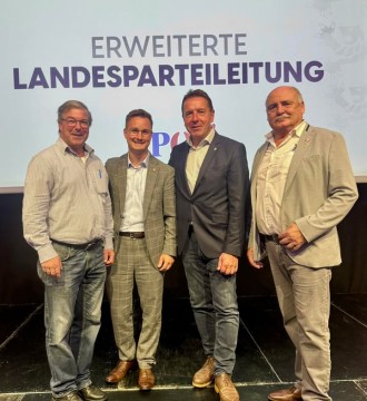 Unser Erwin Angerer lud am Donnerstag zur #Landesparteileitung der FPÖ Kärnten 💙 in Villach