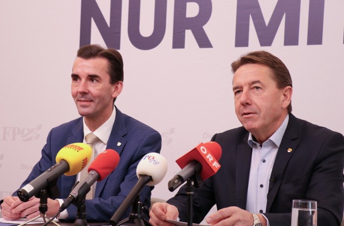 Neue Wege. Neue Chancen. Nur mit uns!