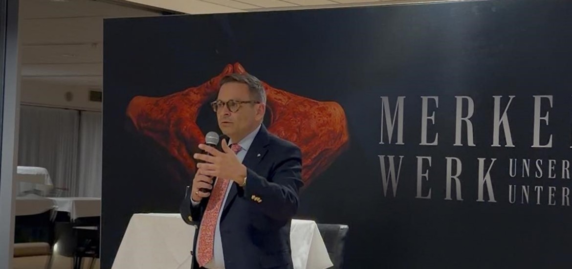 Buchvorstellung Merkels Werk - Unser Untergang mit Bestseller Autor Gerald Grosz