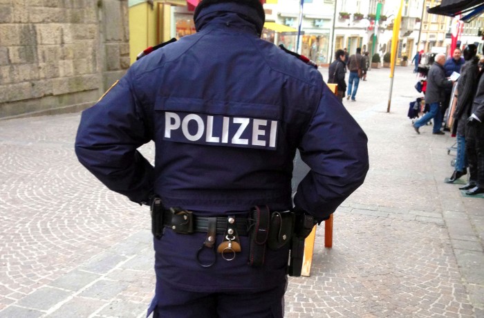 In Kärnten fehlen laut Innenminister über 200 Polizisten!