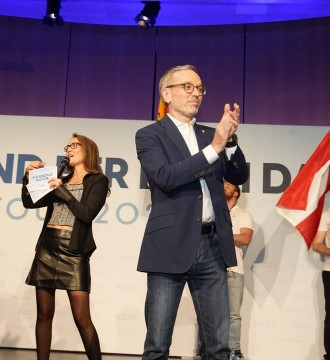 Photos from FPÖ Kärnten's post