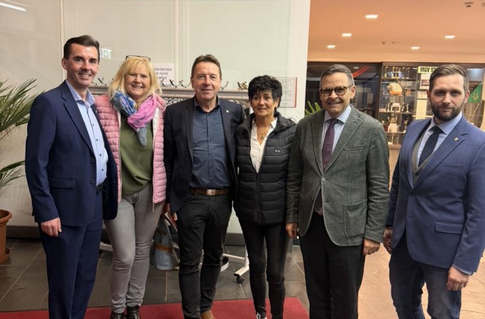 Buchpräsentation "Merkels Werk - Unser Untergang" mit Gerald Grosz