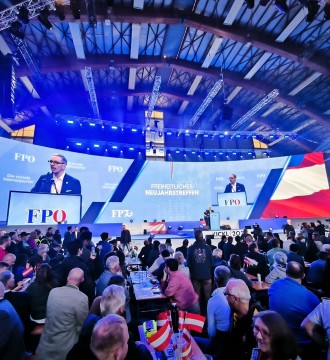 Photos from FPÖ Kärnten's post