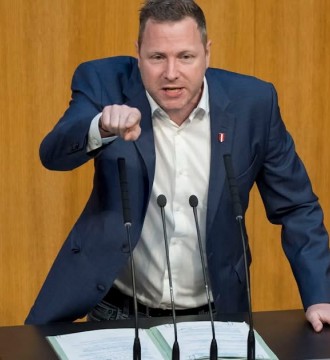 3,26 Milliarden € für Ukraine – FPÖ fordert Geld zurück | Heute.at