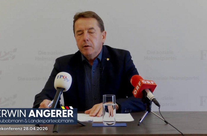 Pressekonferenz mit Erwin Angerer